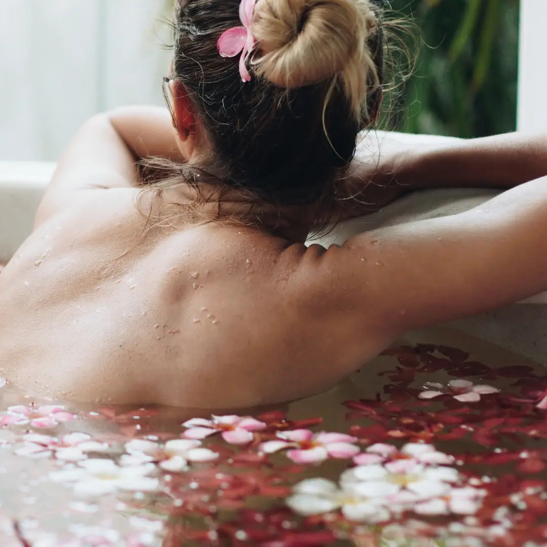 Health & Beauty Luxurious Bath Oil (100ml)- Deeply Moisturising & Hydrating XO Skin Co 